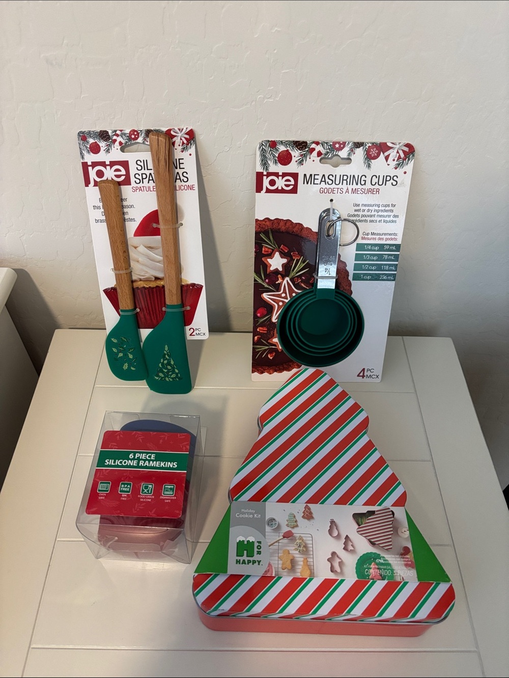 Joie Green Silicone Baking Tool Set with Measuring Cups